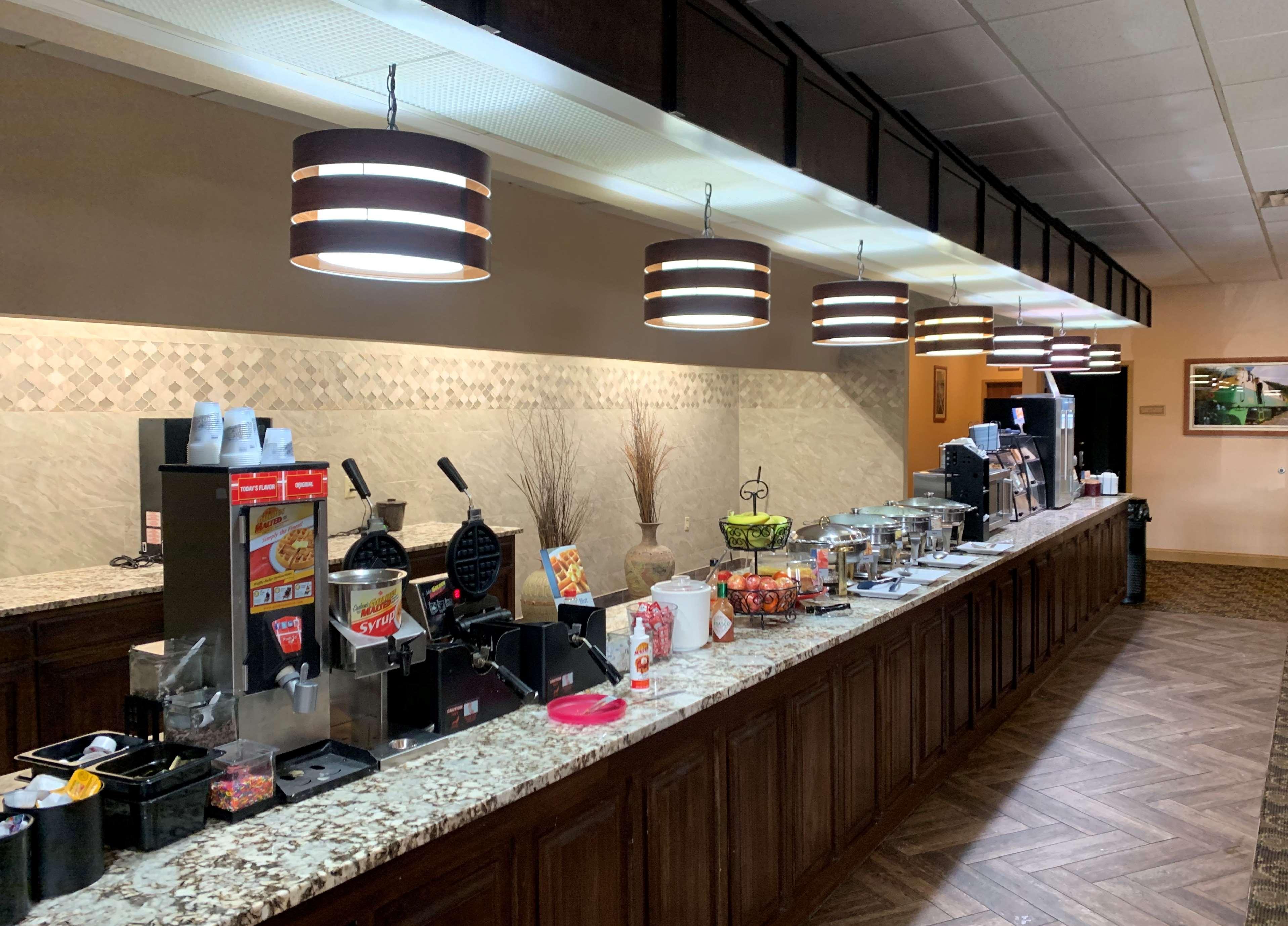 Best Western Crossroads Of The Bluffs Council Bluffs Kültér fotó